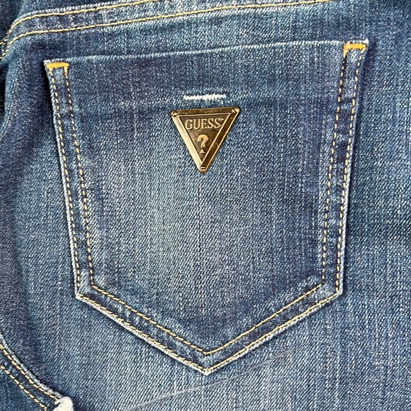 Vintage low rise GUESS denim mini skirt - Picture 5 of 5